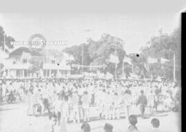 Suasana demonstrasi Lumumba (Patrice Lumumba, 36 tahun, Perdana Menteri Kongo saat itu. Dia adala...