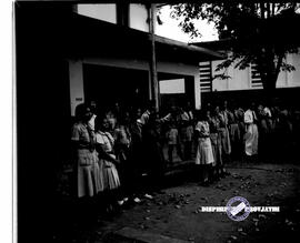 Para pembina dan pandu pada peringatan hari Boden Powell di Surabaya, Tanggal, 22 Pebruari 1951