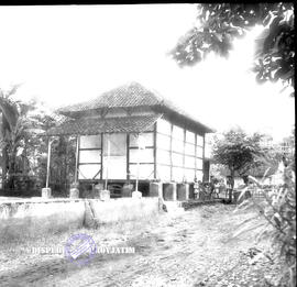 image 02